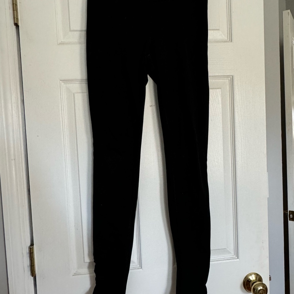 Gaiam Black Yoga Leggings